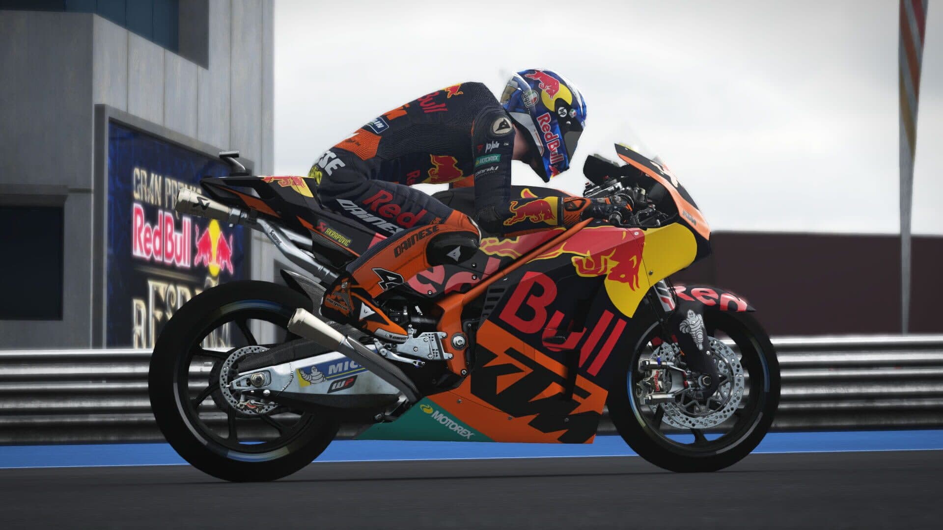 MotoGP '17 screenshot 1