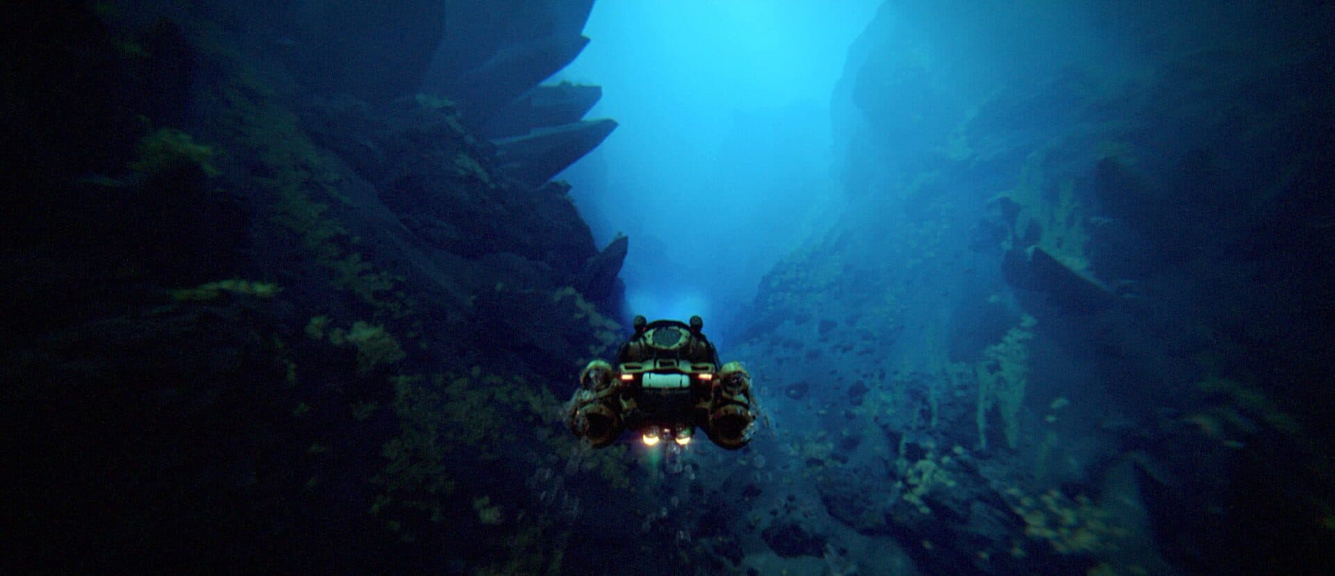 Under the Waves screenshot 0